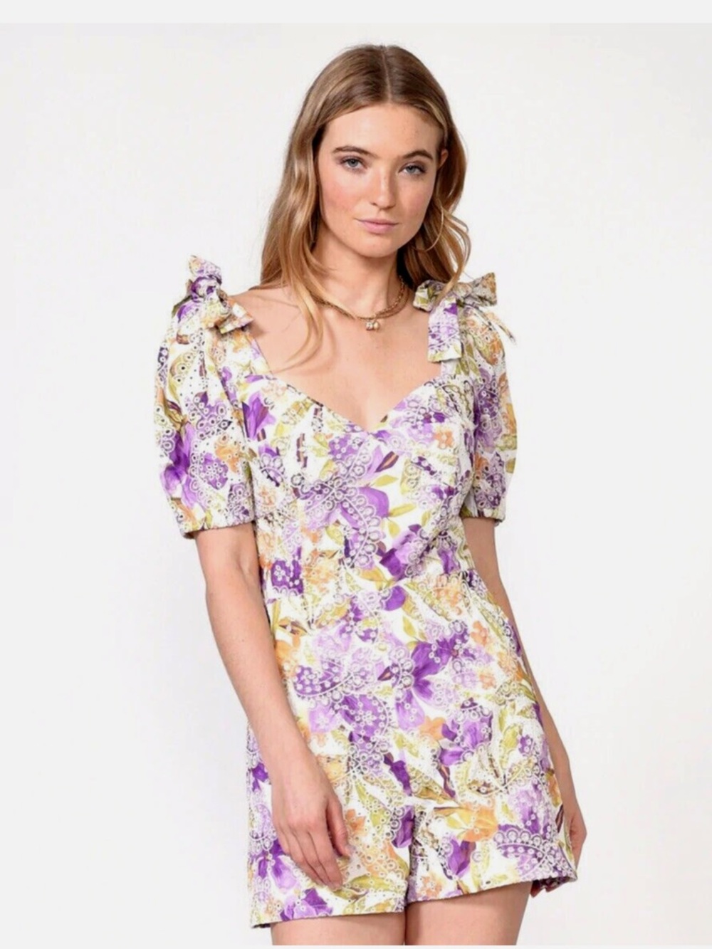 Anthropologie Adelyn Rae Gina Embroidered Eyelet Floral Romper Pockets